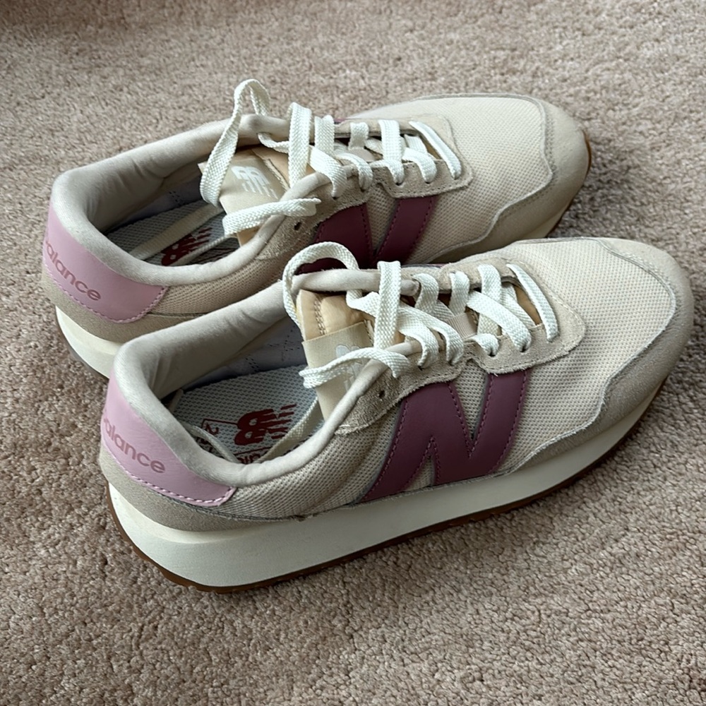 New Balance Women’s 237 Sneakers